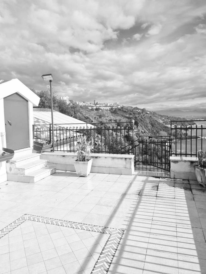 Villa La Timpa Acireale Exterior foto