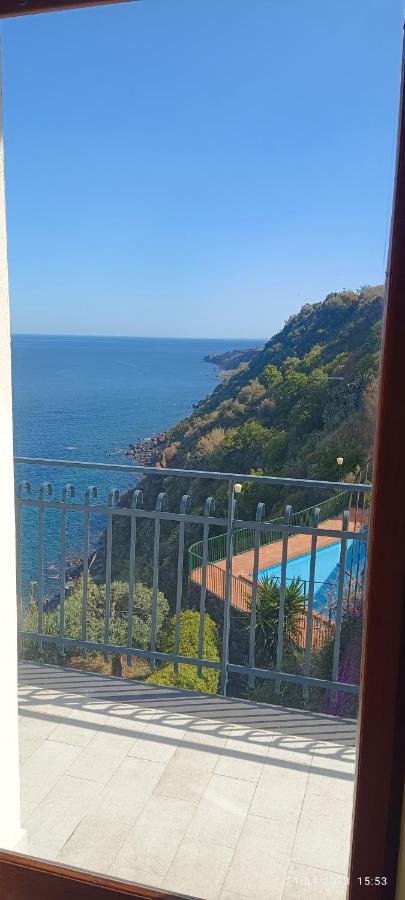 Villa La Timpa Acireale Exterior foto