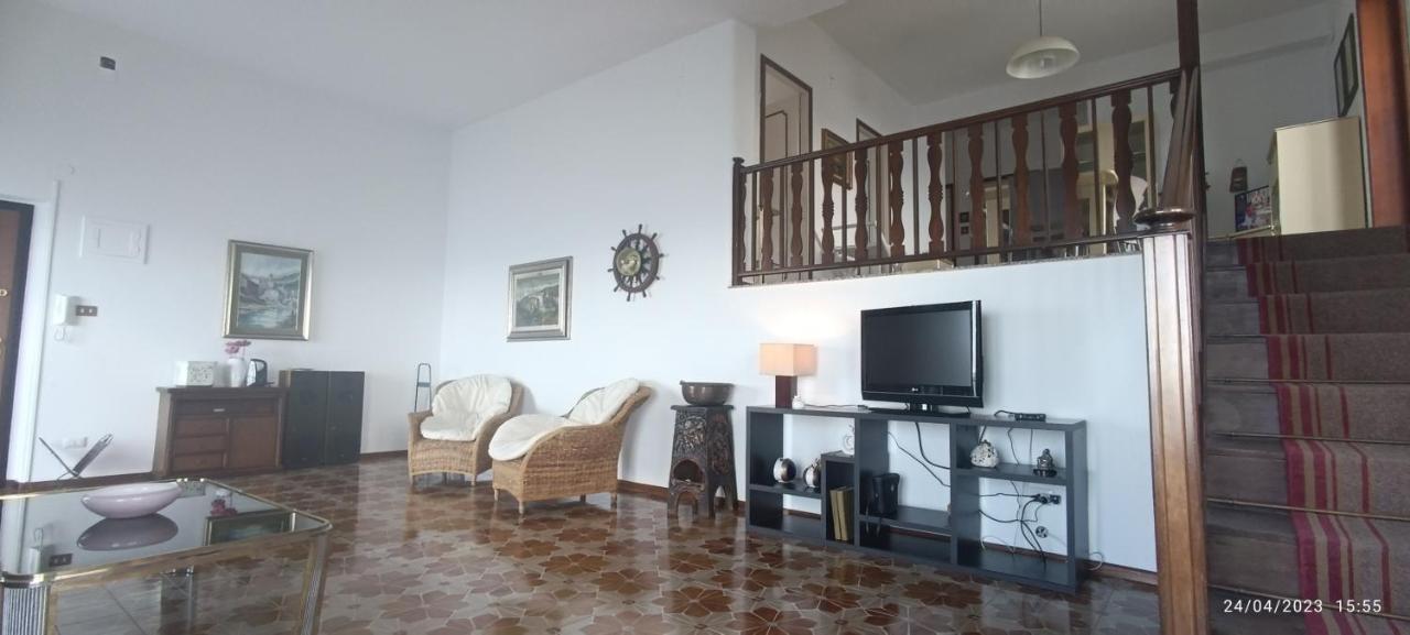 Villa La Timpa Acireale Exterior foto