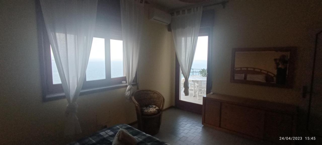 Villa La Timpa Acireale Exterior foto