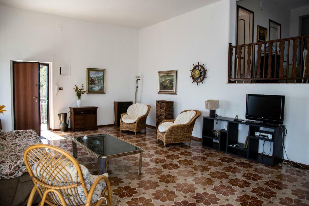Villa La Timpa Acireale Exterior foto